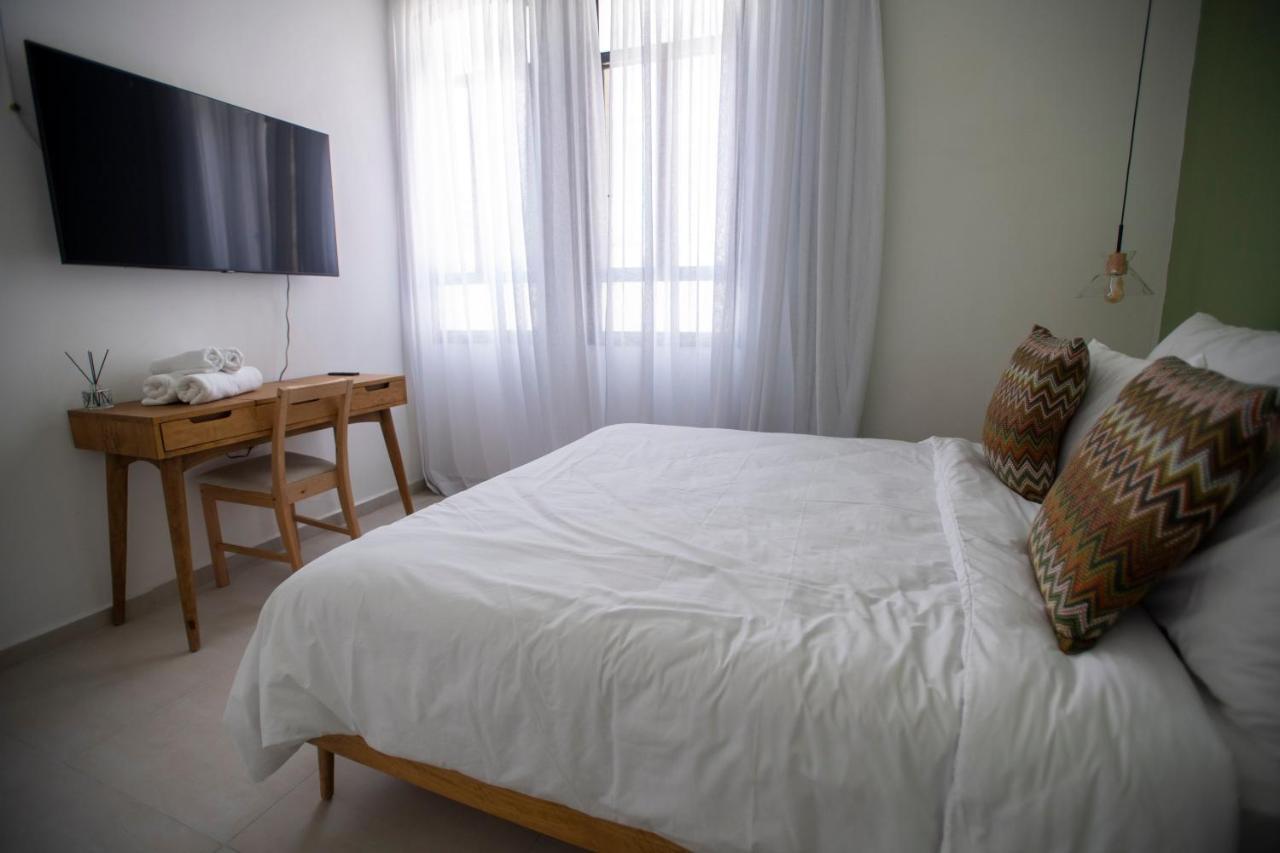Vintage Aparthotel Haifa Buitenkant foto