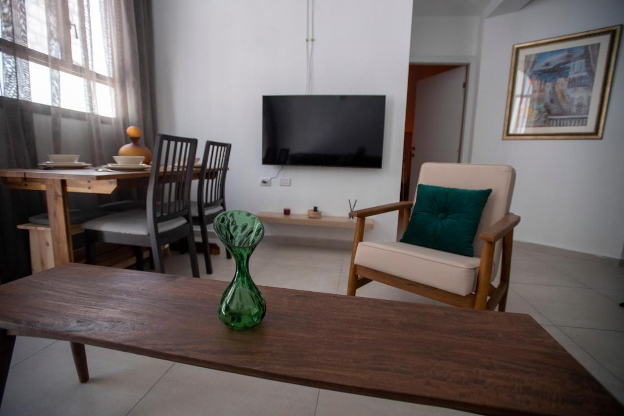 Vintage Aparthotel Haifa Buitenkant foto